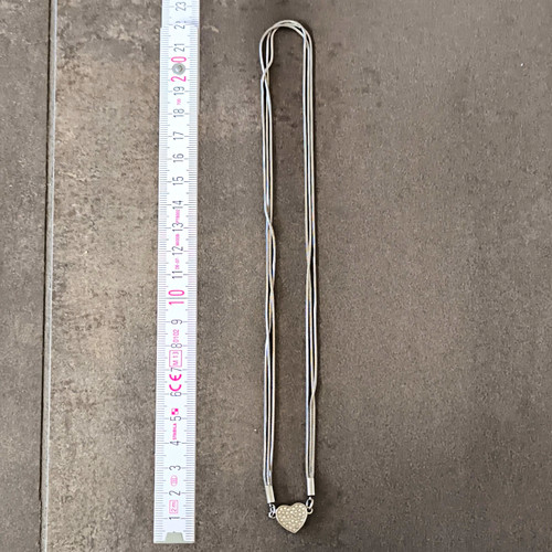 Silberfarbene halskette - silberfarbene,