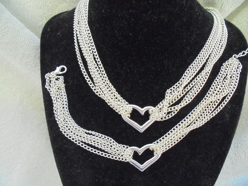 Modeschmuck set silbernfarbig - modeschmuck-set,,