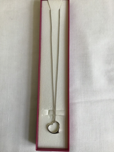 Kette mit herzanhänger - kette,